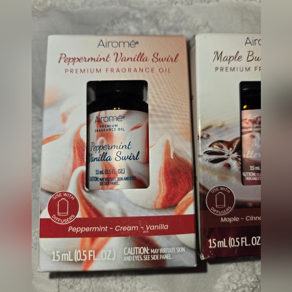 Fragrance Oil Set - Peppermint Vanilla Swirl & Maple Buttered Rum - Picture 3 of 8